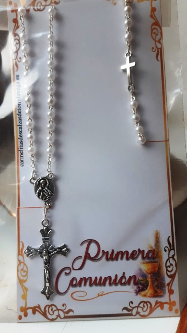 Primera Comunión. Conjunto de Rosario y pulsera.