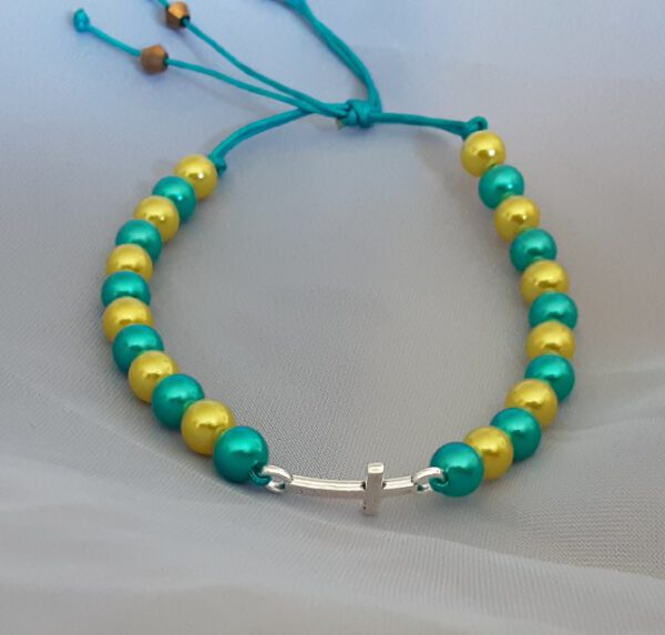 Pulseras de perlas acrílicas. Azul pacífico y amarillo.